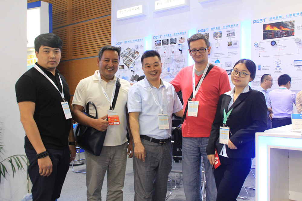 領(lǐng)航集團(tuán)全球安防第一展cpse圓滿成功