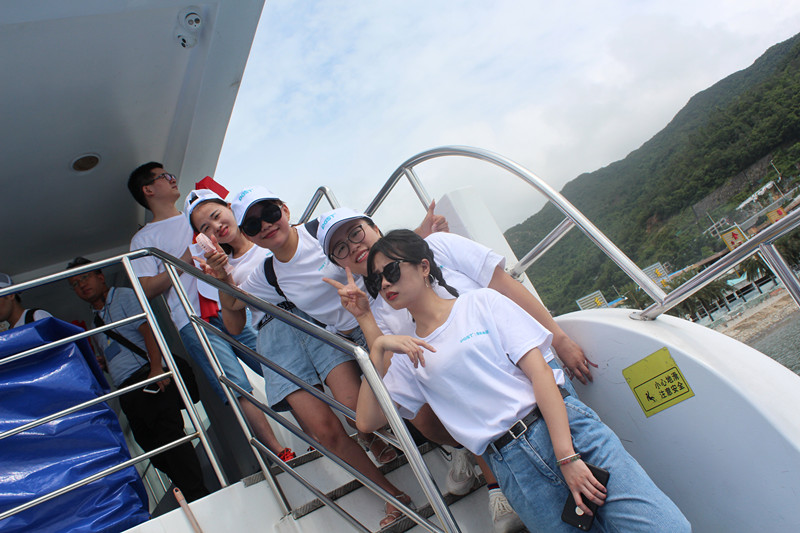 2019年領(lǐng)航集團(tuán)南澳西沖歡樂(lè)之旅！
