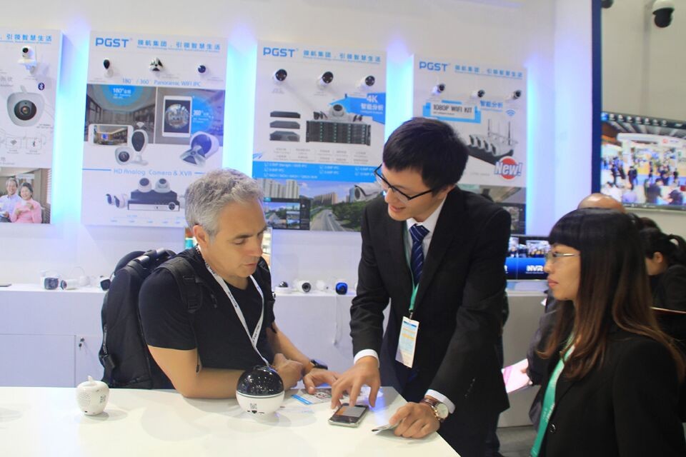 領(lǐng)航集團(tuán)全球安防第一展cpse圓滿成功